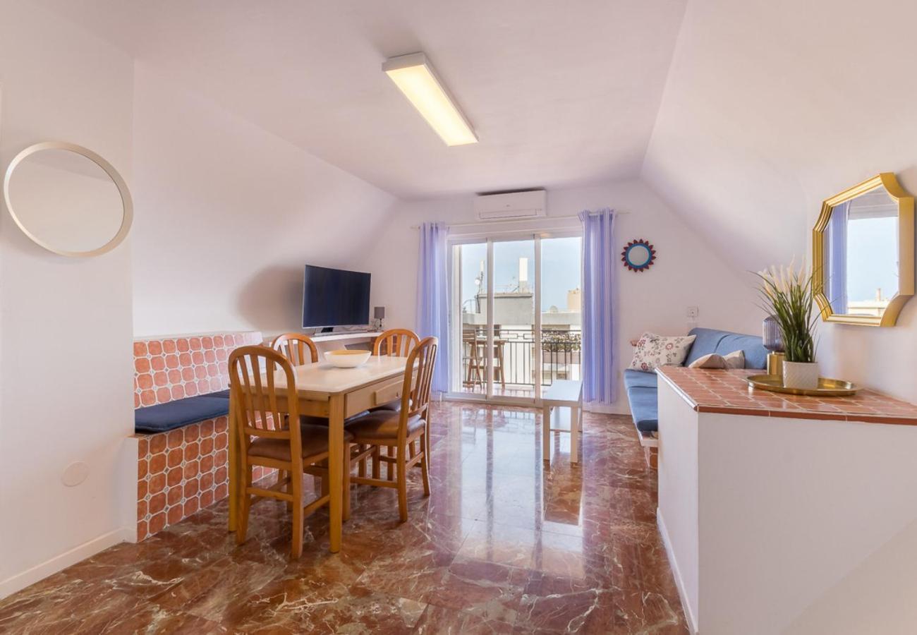 Reformado Apartamento En El Centro Con Vista Al Mar Τορρεμολίνος Εξωτερικό φωτογραφία